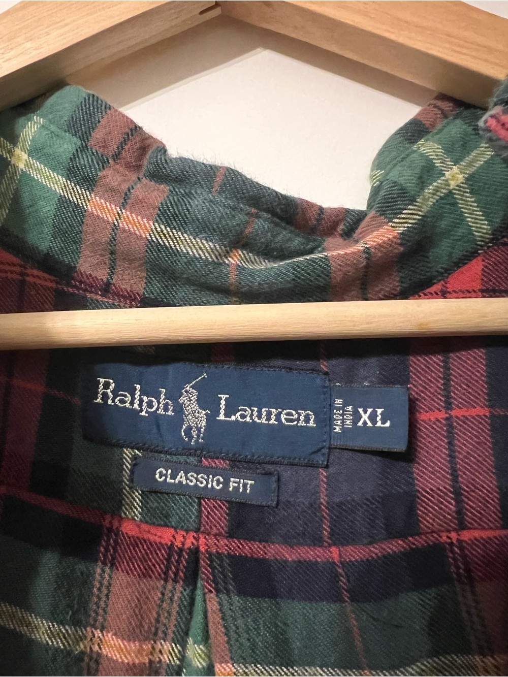 Ralph Lauren Men's Vintage Red & Green Flannel Button-Up Shirt - Picture 3 of 4